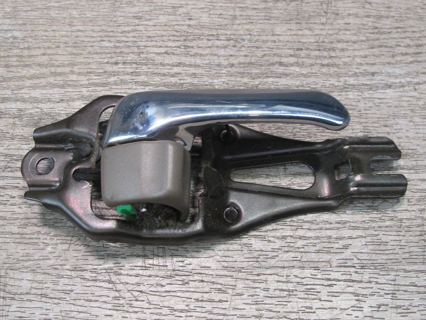 95-00 Lexus UCF20L LS400 Front Right Interior Door Handle OEM