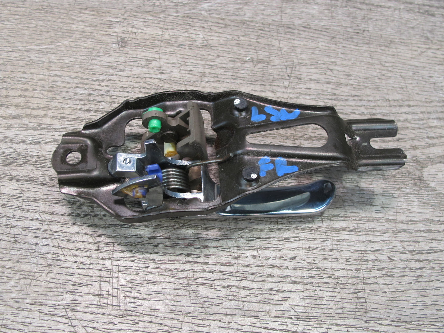 95-00 Lexus UCF20L LS400 Front Right Interior Door Handle OEM