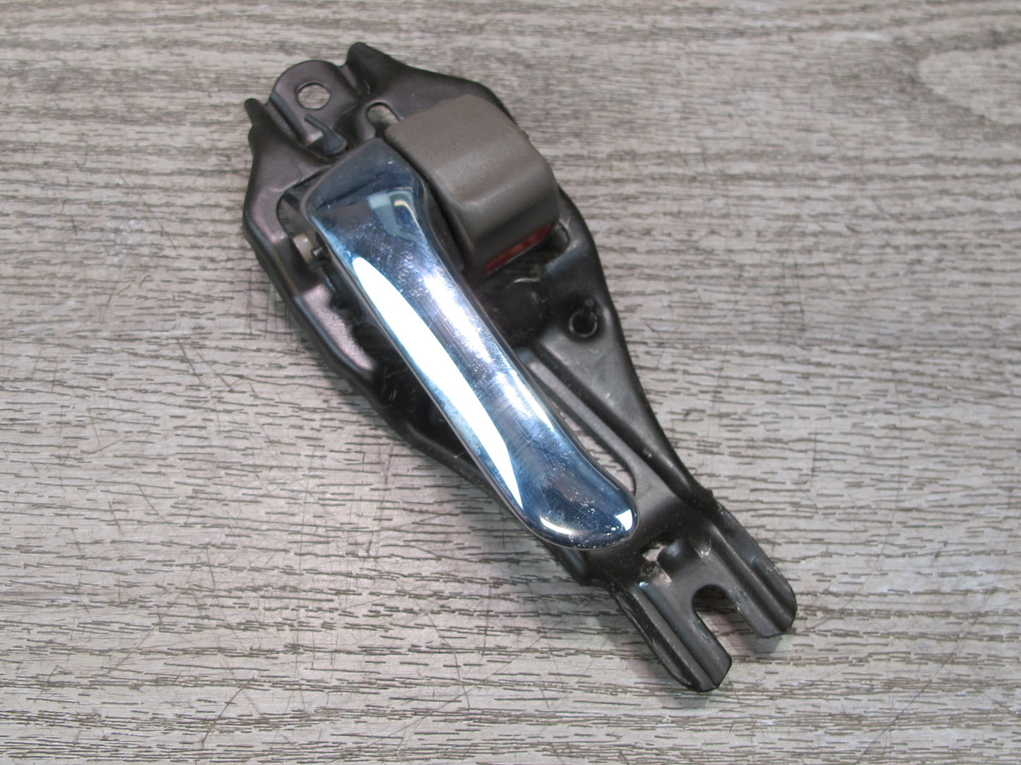 95-00 Lexus UCF20L LS400 Rear Left Interior Door Handle OEM