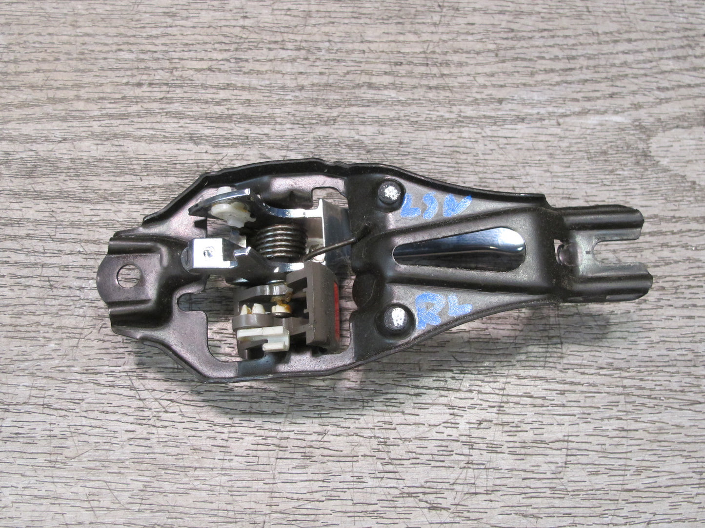 95-00 Lexus UCF20L LS400 Rear Left Interior Door Handle OEM