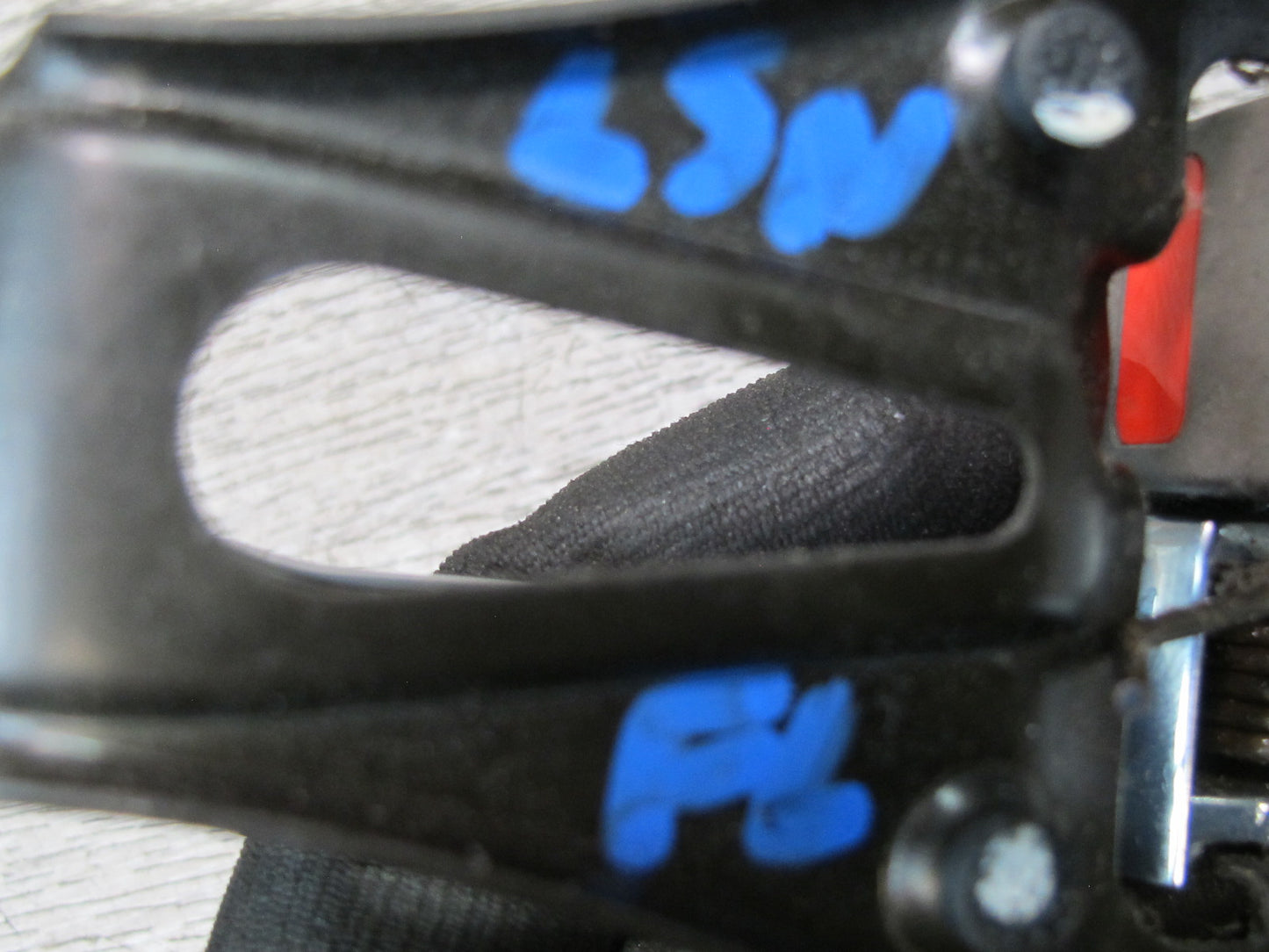 95-00 Lexus UCF20L LS400 Front Left Interior Door Handle OEM