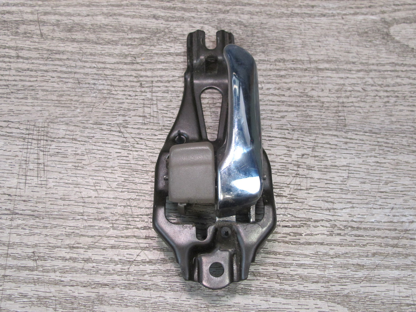 95-00 Lexus UCF20L LS400 Front Left Interior Door Handle OEM