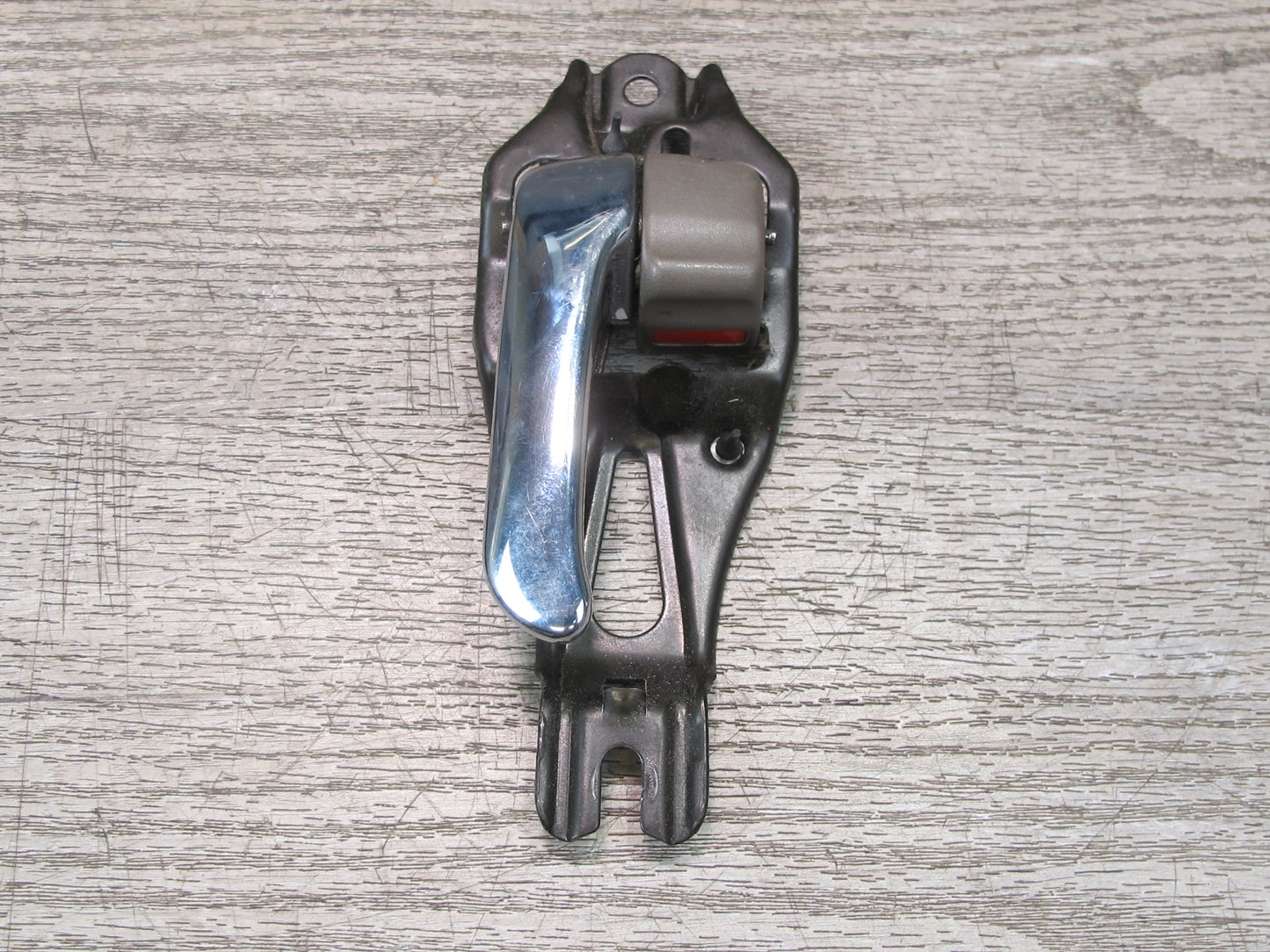 95-00 Lexus UCF20L LS400 Front Left Interior Door Handle OEM