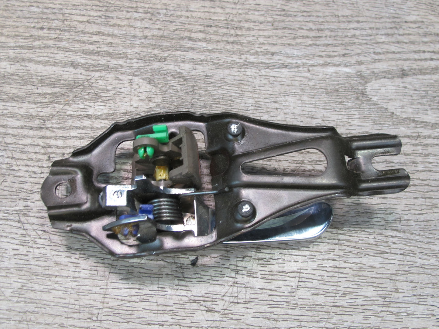 95-00 Lexus UCF20L LS400 Rear Right Interior Door Handle OEM