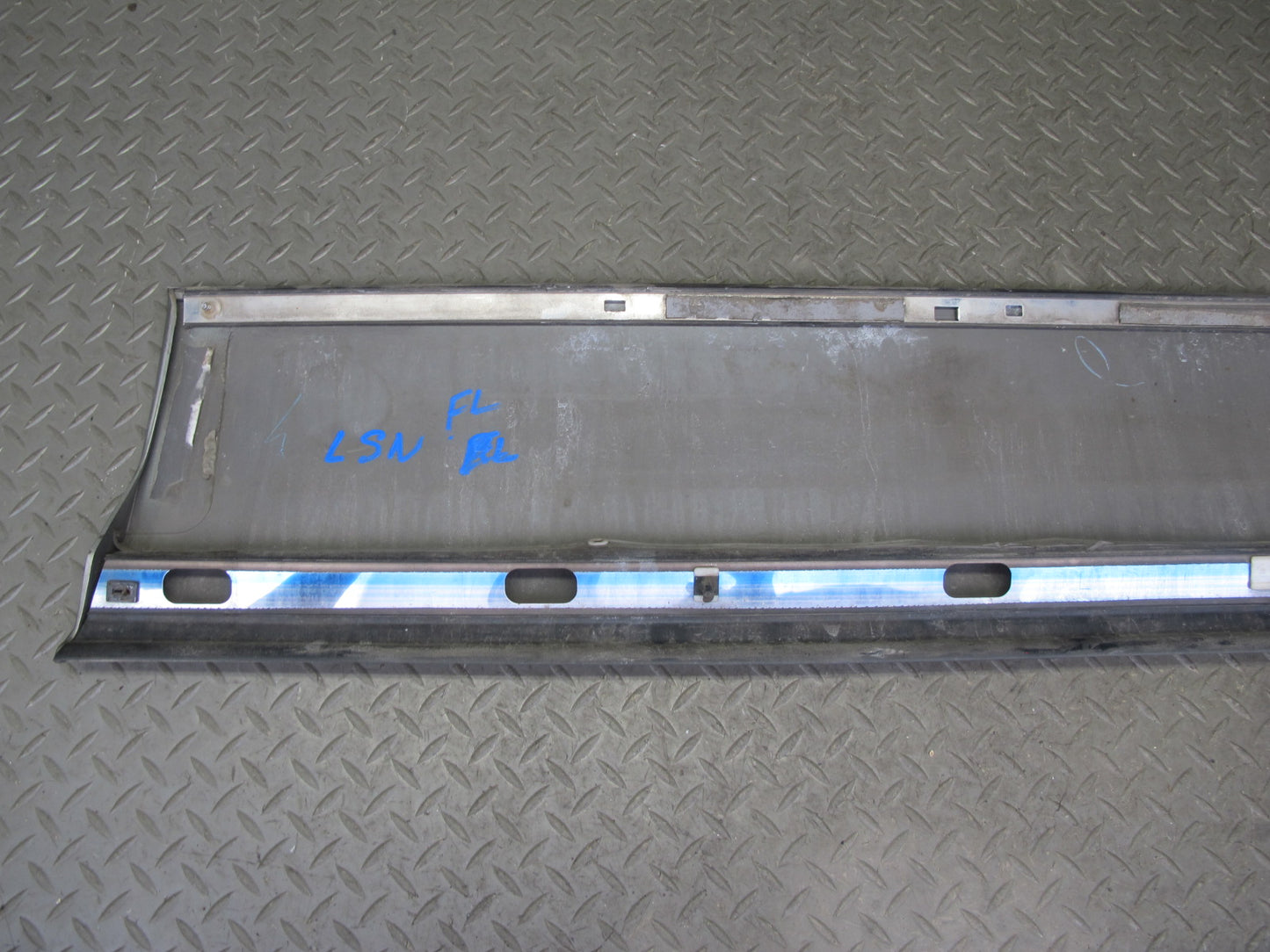 95-00 Lexus UCF20 LS400 Set of 4 Left Fender Door Molding Trim Panel Silver OEM