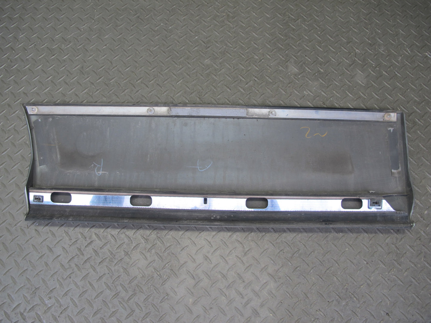 95-00 Lexus UCF20 LS400 Set of 4 Left Fender Door Molding Trim Panel Silver OEM