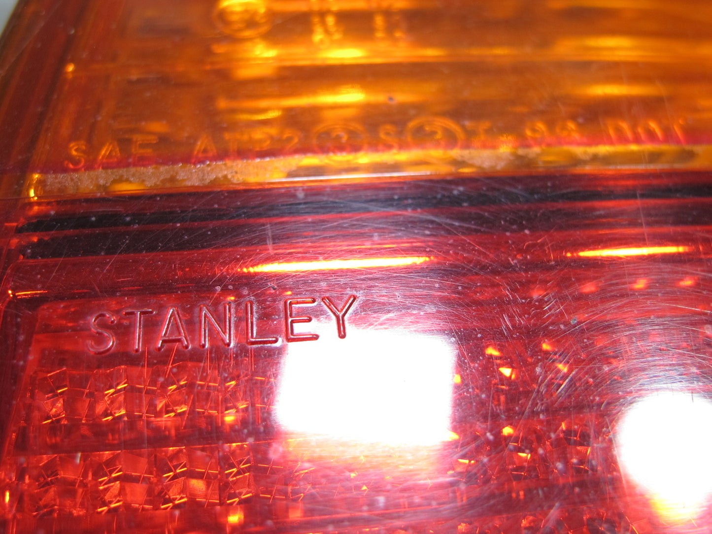 98-00 Lexus UCF20L LS400 Rear Right Side Outer Tail Light Lamp OEM