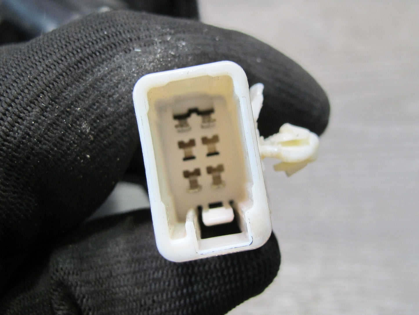 98-00 Lexus UCF20L LS400 Rear Left Inner Tail Light Lamp OEM