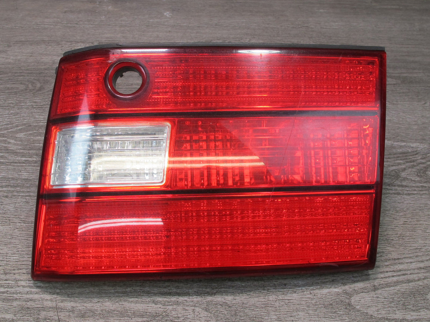 98-00 Lexus UCF20L LS400 Rear Right Inner Tail Light Lamp OEM