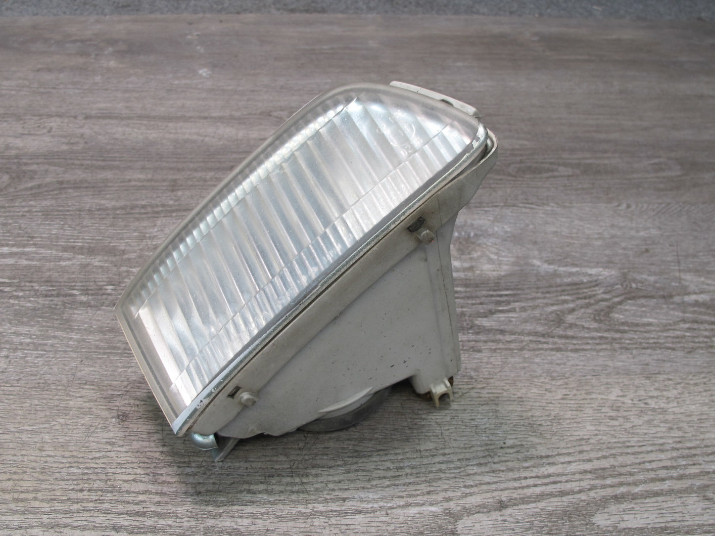 98-00 Lexus UCF20L LS400 Set of 2 Front Bumper Left & Right Fog Light Lamp OEM