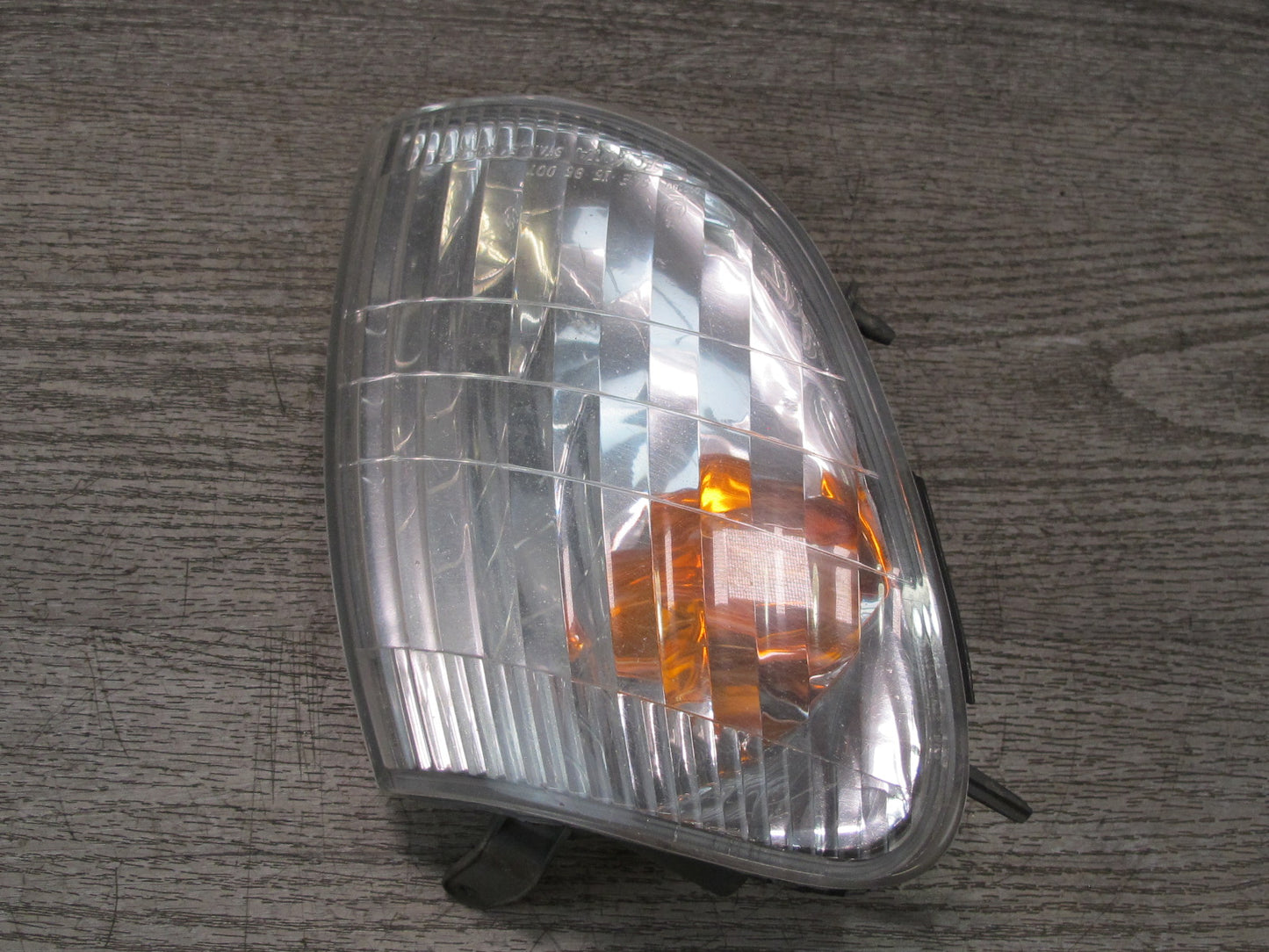 98-00 Lexus UCF20L LS400 Set of 2 Front Left & Right Turn Signal Light Lamp OEM