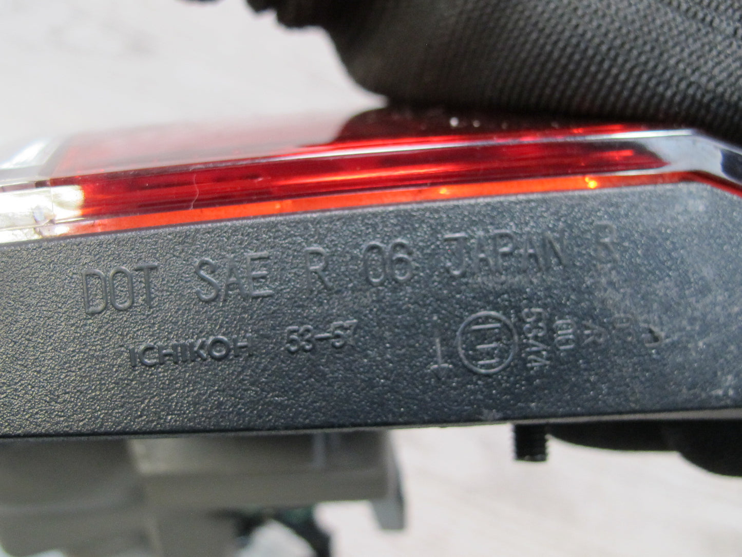 10-13 Lexus IS350 IS250 Convert Rear Left & Right Inner Tail Light Lamp Set OEM