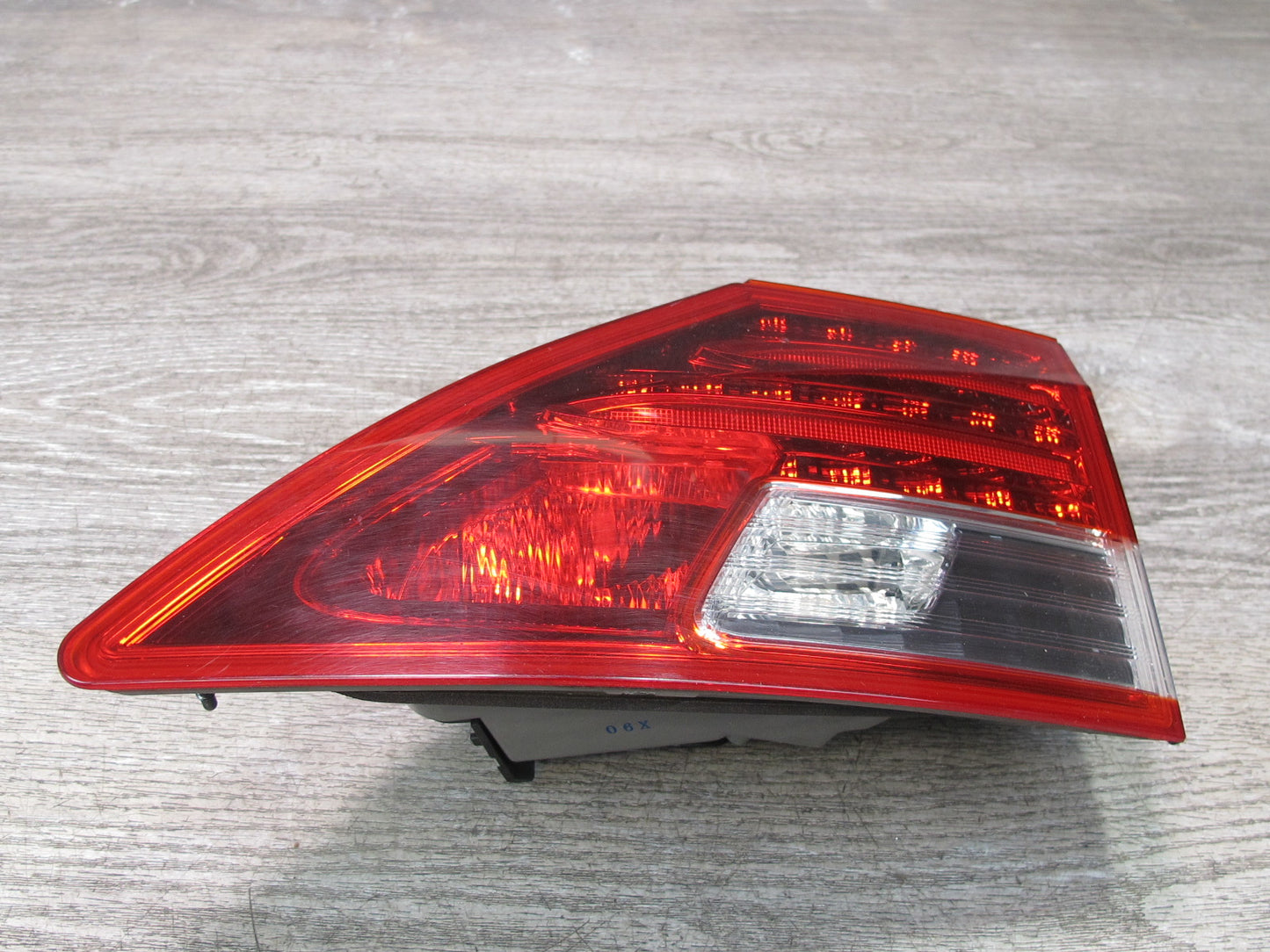 10-13 Lexus IS350 IS250 Convert Rear Left & Right Inner Tail Light Lamp Set OEM