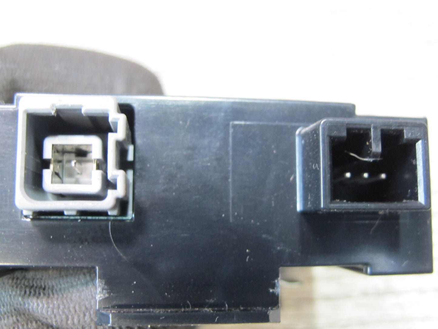 2008-2009 Hummer H2 Theft Locking Keyless Entry Control Module 25896497