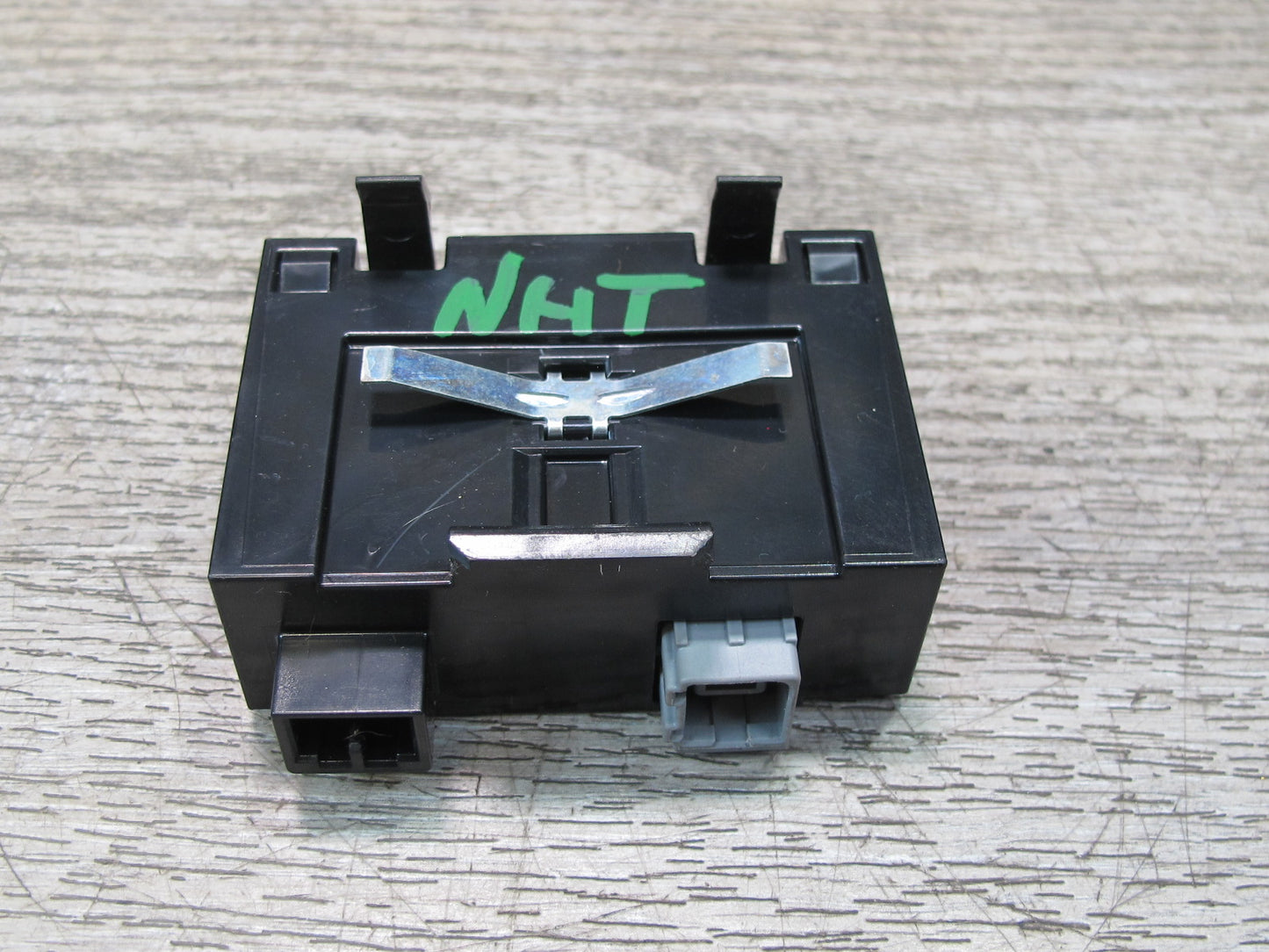 2008-2009 Hummer H2 Theft Locking Keyless Entry Control Module 25896497