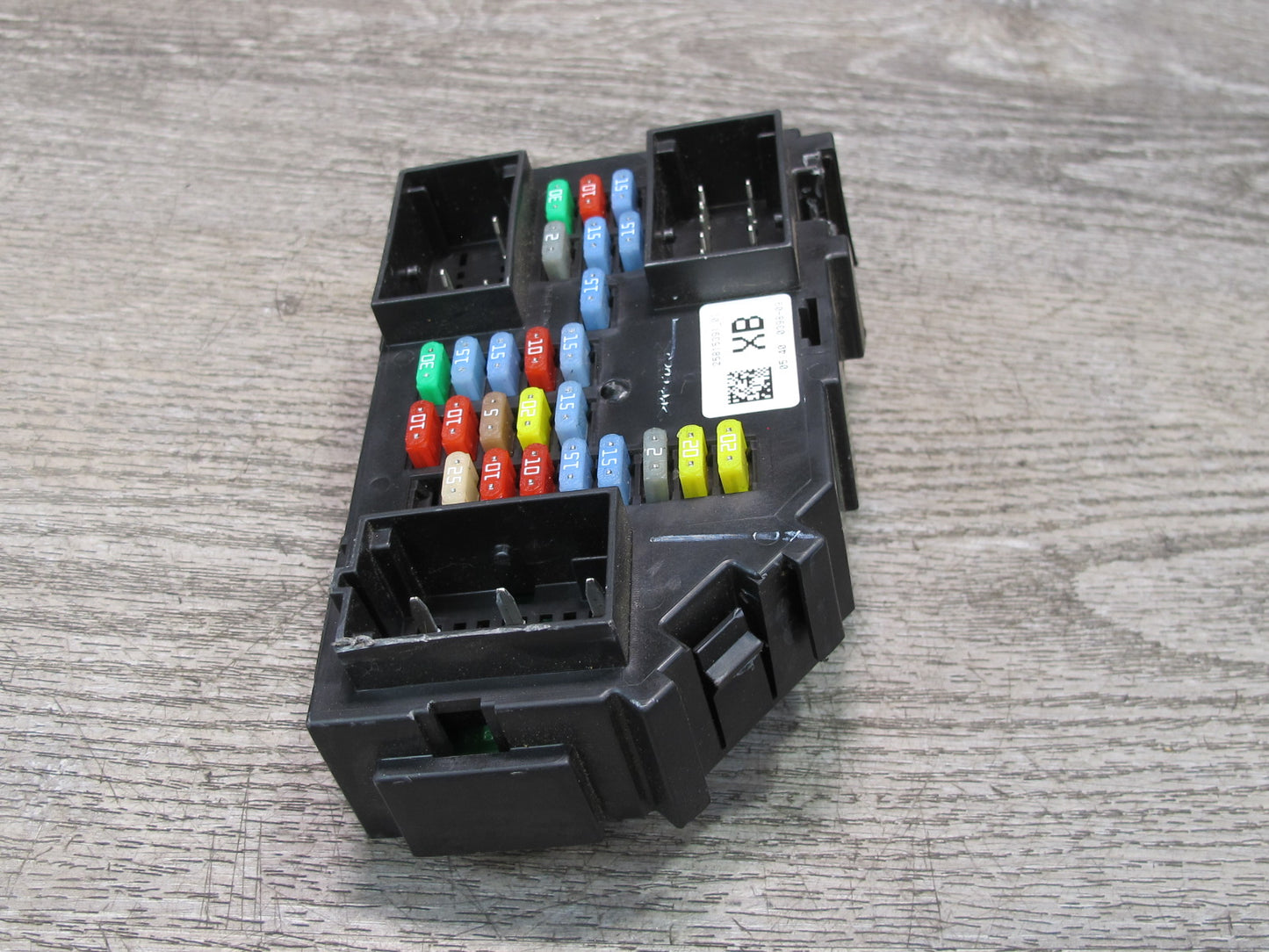 2008-2009 Hummer H2 Under Dash Cabin Junction Fuse Relay Box 25815391