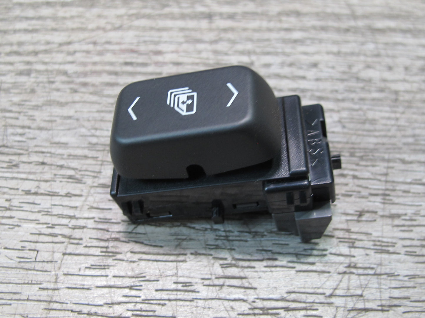 2008-2009 Hummer H2 Rear Left or Right Door Window Switch 10386171