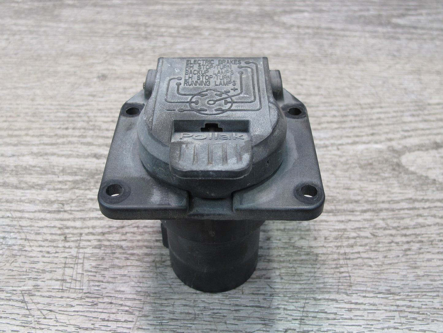 2003-2009 Hummer H2 Pollak Towing Trailer Hitch Electric Socket