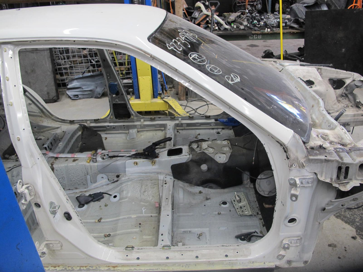 96-98 Toyota MARK2 JZX100 Tourer Body Frame Chassis 37k Miles OEM