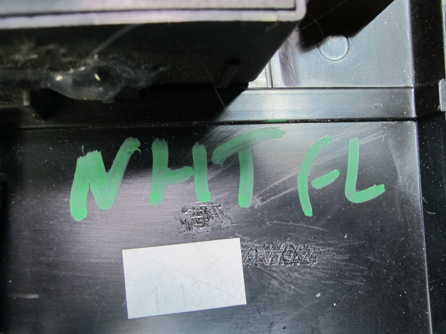 2008-2009 Hummer H2 Dash Front Left A/C Air Vent Grille Headlight Dimmer Switch