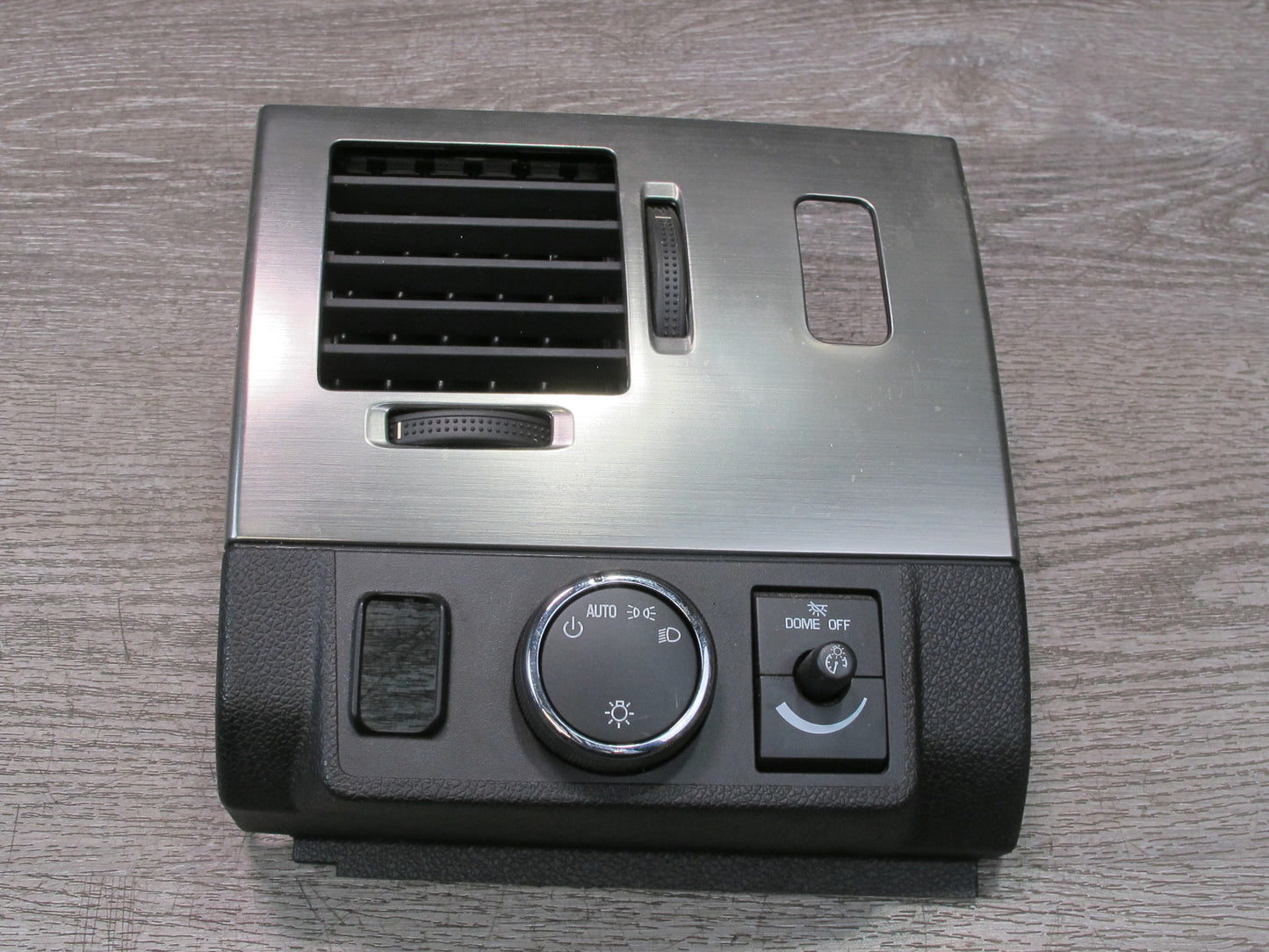 2008-2009 Hummer H2 Dash Front Left A/C Air Vent Grille Headlight Dimmer Switch