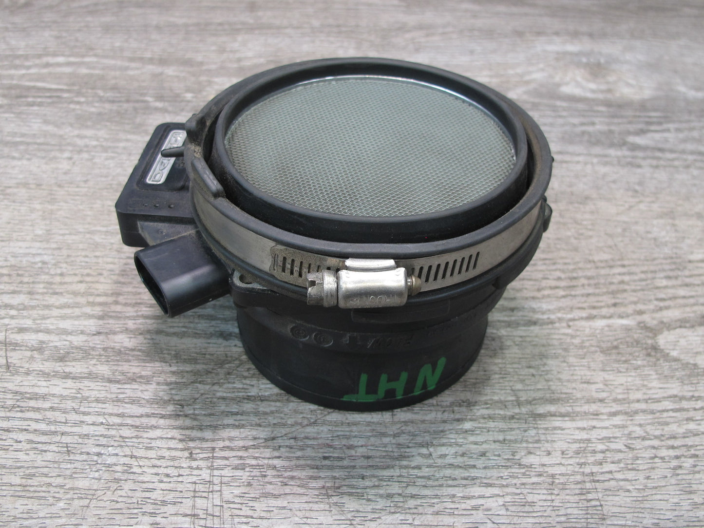 2008-2009 Hummer H2 Mass Air Flow Meter MAF Sensor 15904068