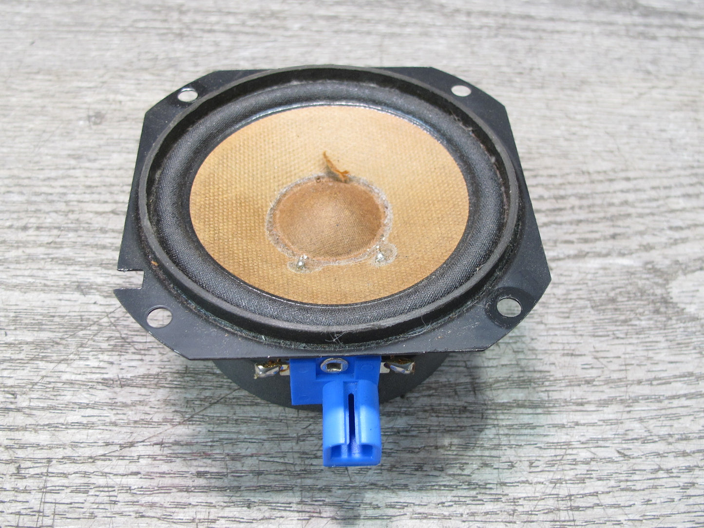 2008-2009 Hummer H2 Bose Dash Audio Speaker 25797586