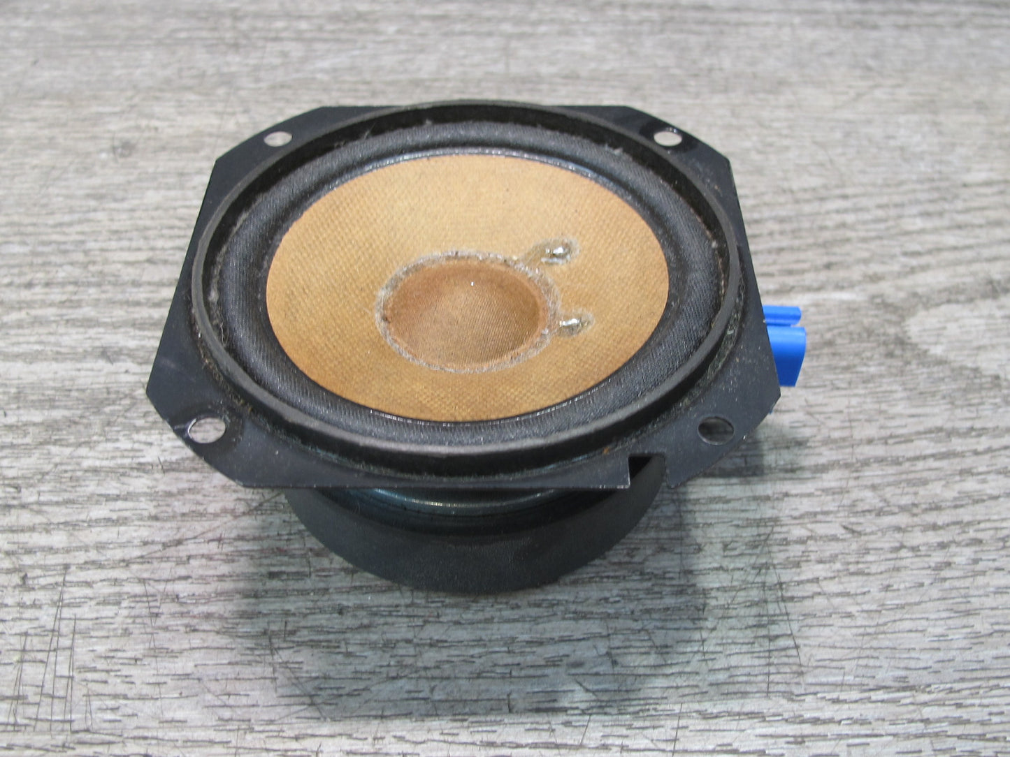 2008-2009 Hummer H2 Bose Dash Audio Speaker 25797586