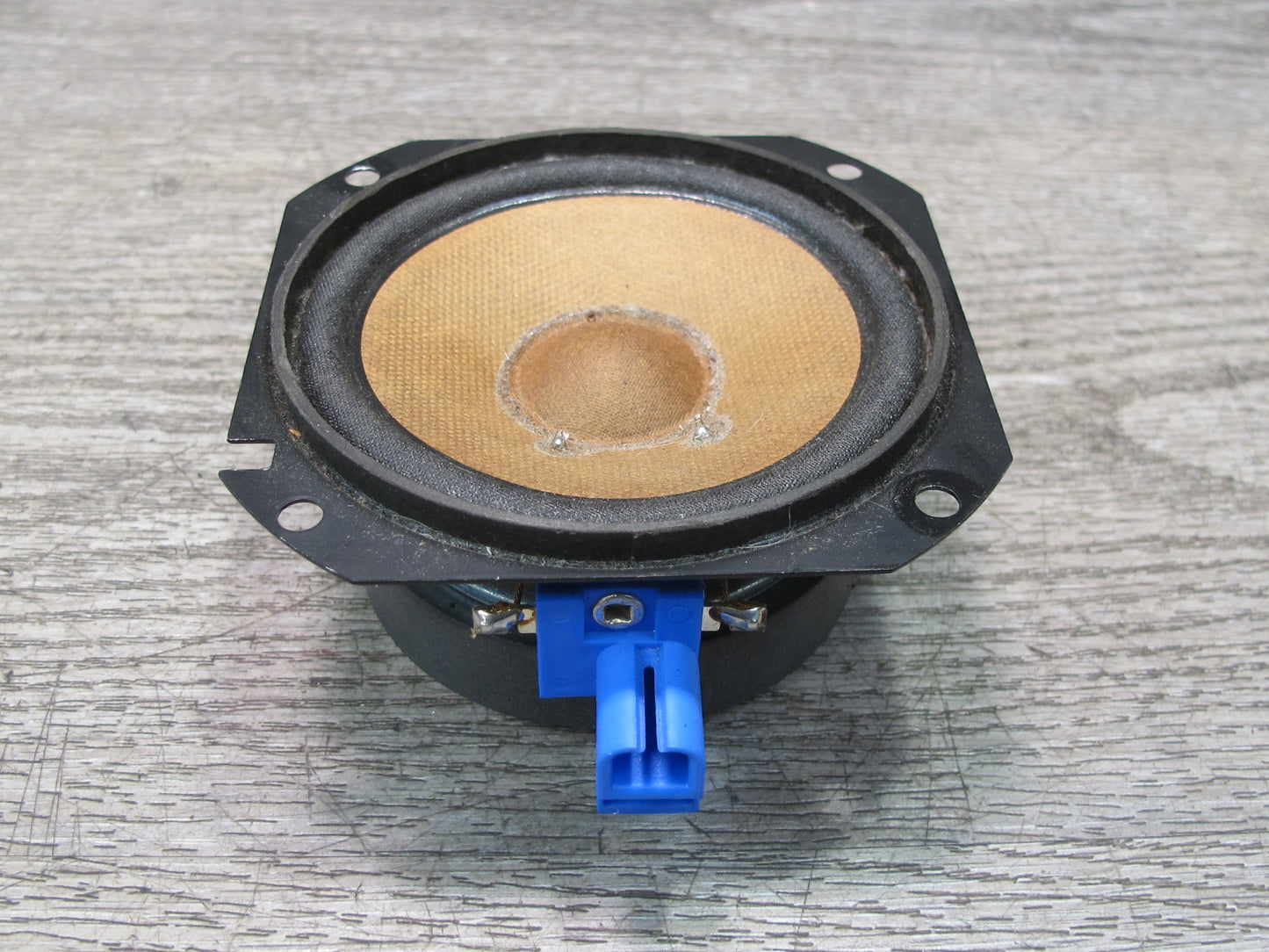 2008-2009 Hummer H2 Bose Dash Audio Speaker 25797586