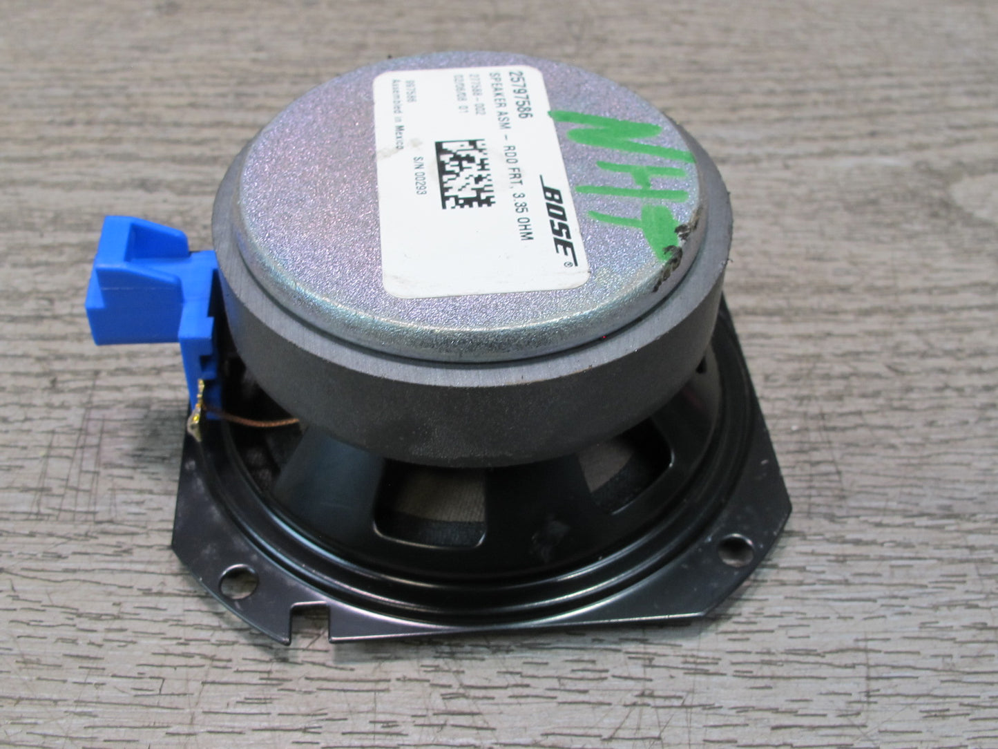 2008-2009 Hummer H2 Bose Dash Audio Speaker 25797586