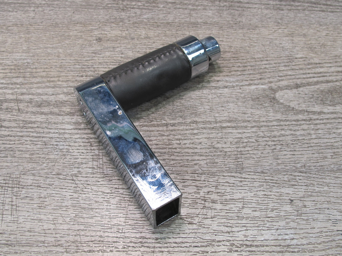 2008-2009 Hummer H2 A/T Transmission Selector Shift Shifter Knob Handle