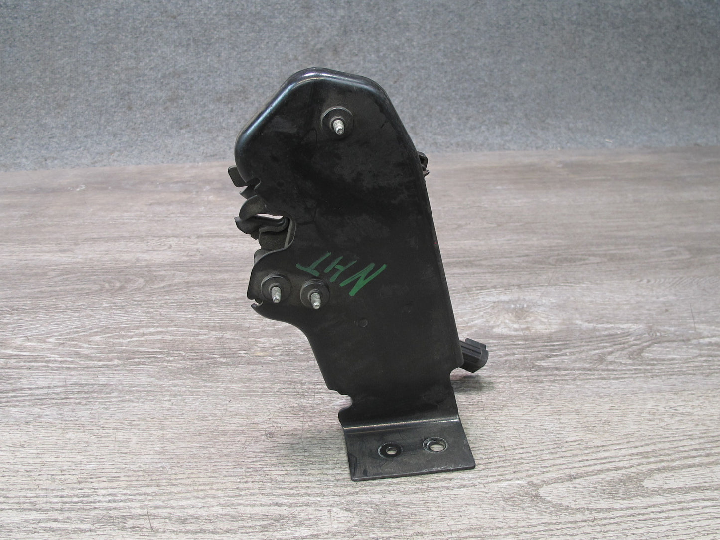 2008-2009 Hummer Front Hood Lock Latch 10400178