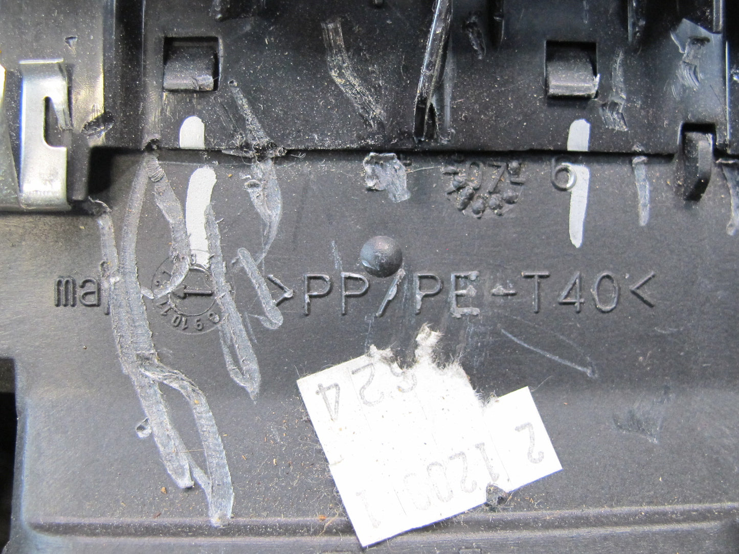 2008-2009 Hummer H2 Dash Front Right A/C Air Vent Grille