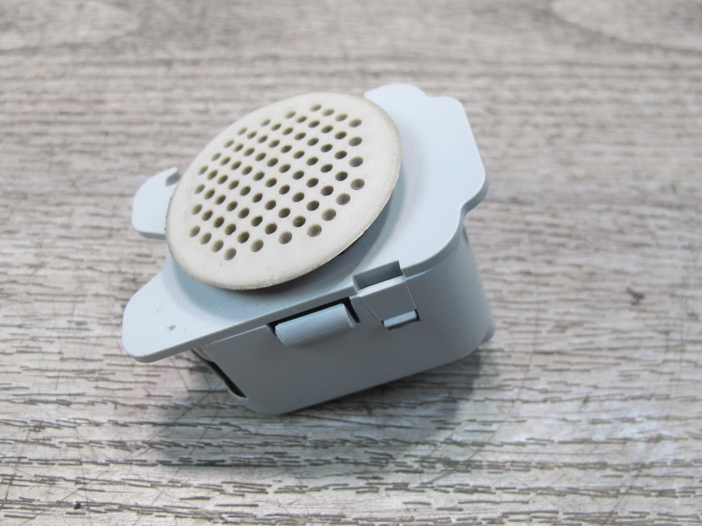 2008-2009 Hummer Ambient Cabin Air Temperature Sensor 25771194