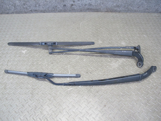 95-00 Lexus UCF20L LS400 Set of 2 Front Left & Right Windshield Wiper Arm OEM