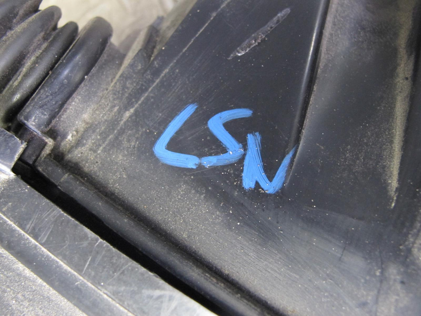 98-00 Lexus UCF20L LS400 Engine Bay Fuse Relay Box Module OEM