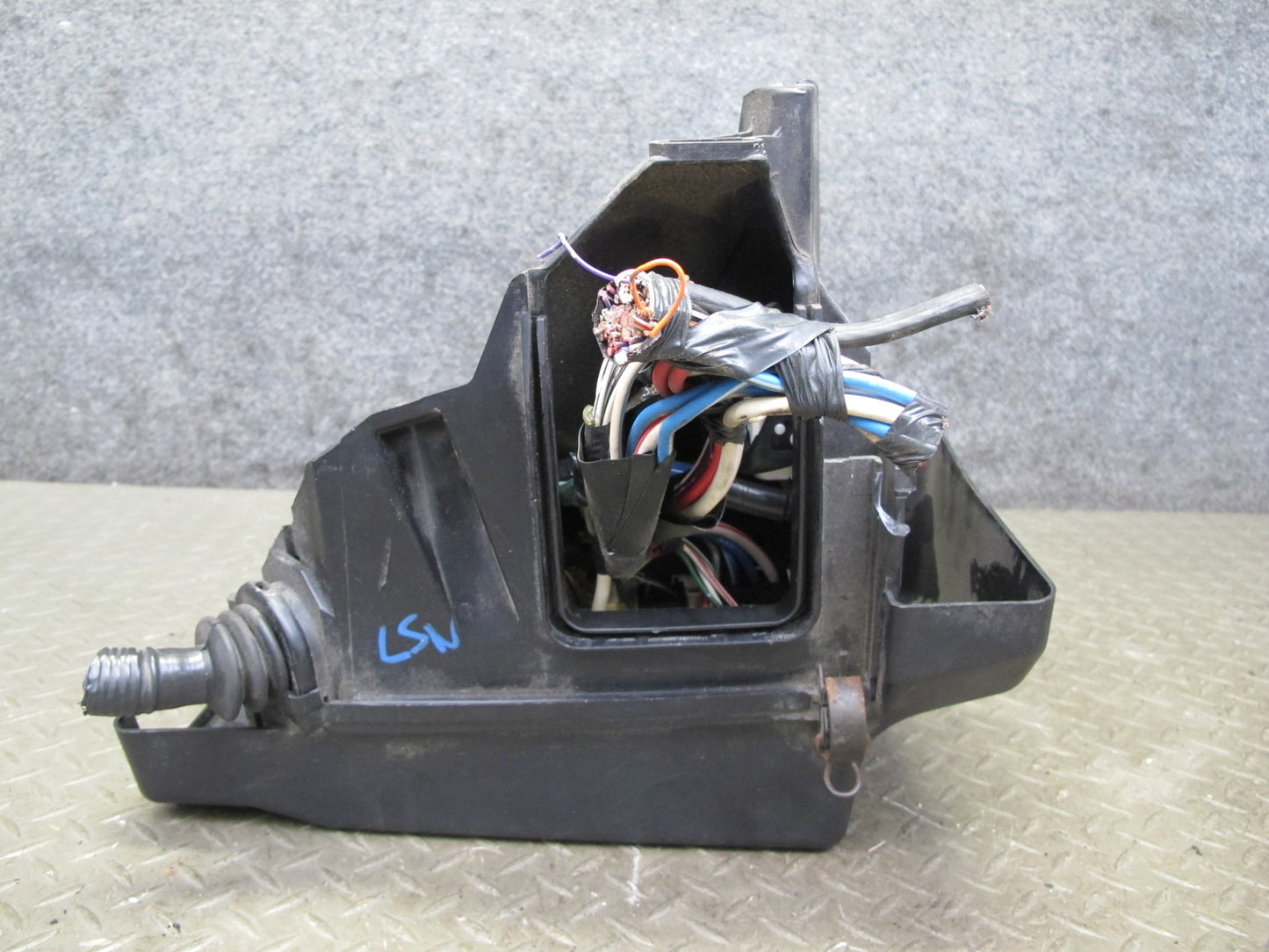 98-00 Lexus UCF20L LS400 Engine Bay Fuse Relay Box Module OEM