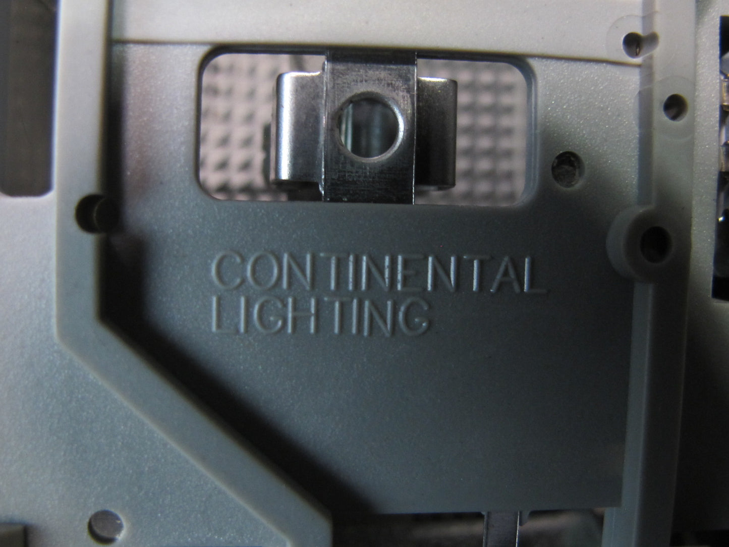 2003-2009 Hummer H2 Front or Rear Overhead Dome Reading Interior Light Lamp