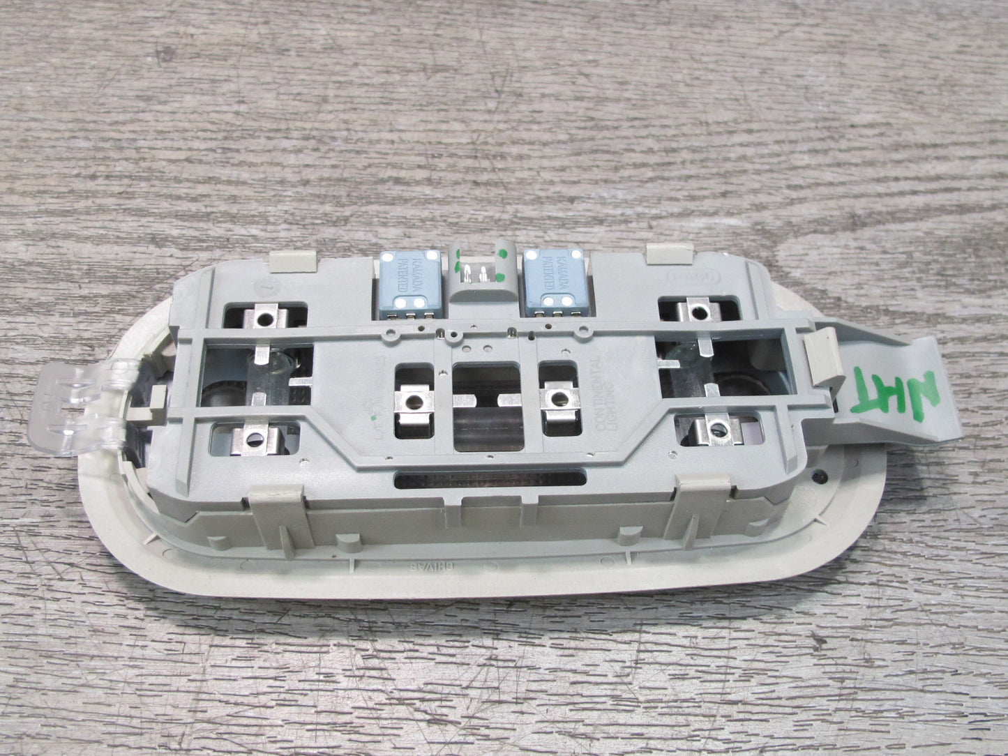 2003-2009 Hummer H2 Front or Rear Overhead Dome Reading Interior Light Lamp