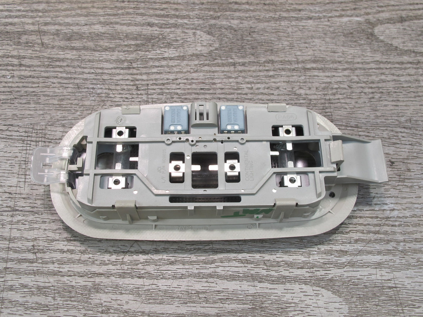 2003-2009 Hummer H2 Front or Rear Overhead Dome Reading Interior Light Lamp