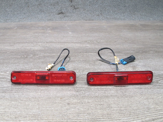 2008-2009 Hummer H2 Rear Left & Right Side Marker Light Lamp Set of 2