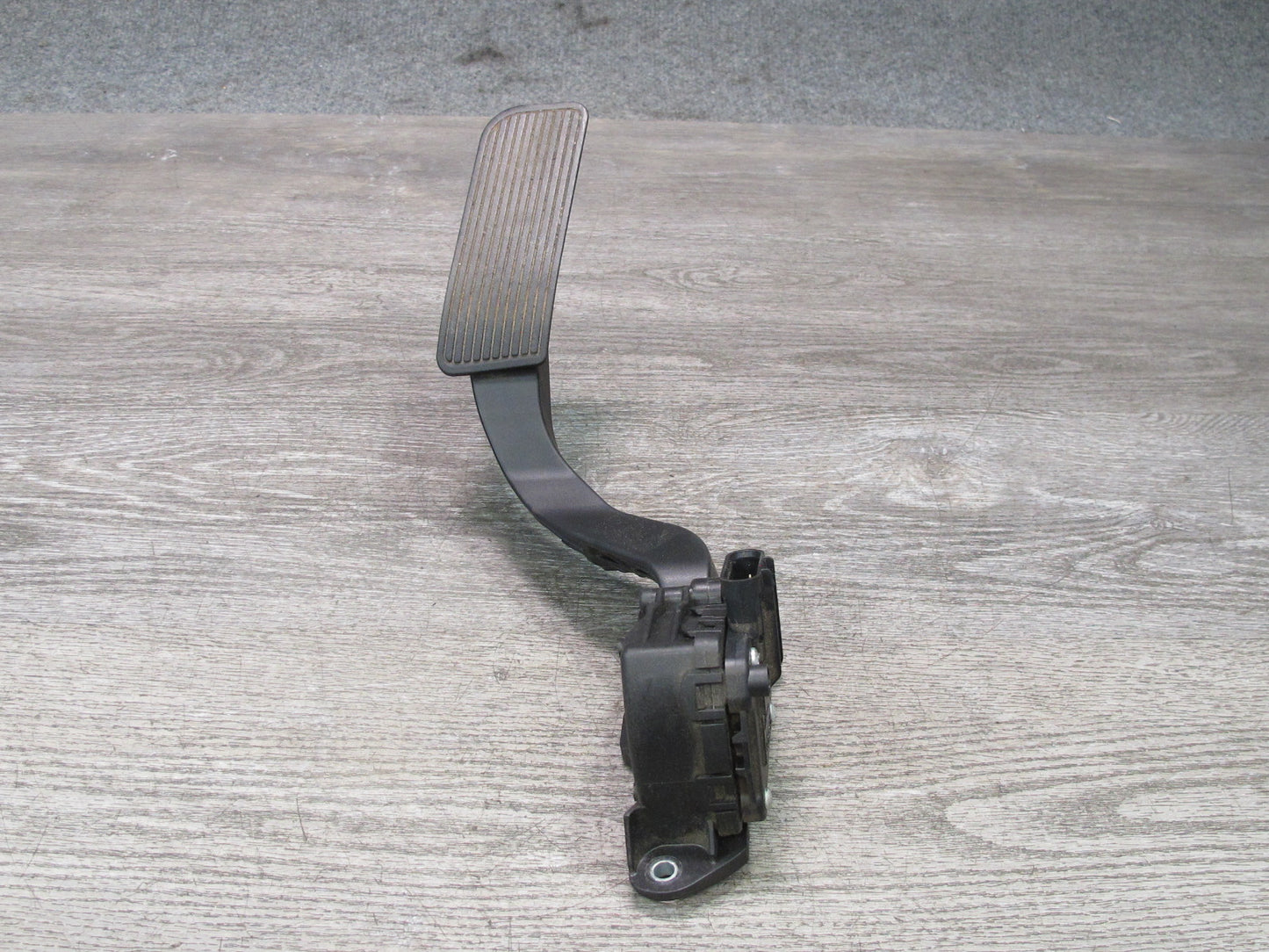 2008-2009 Hummer H2 Gas Acceleration Pedal Sensor 25832864