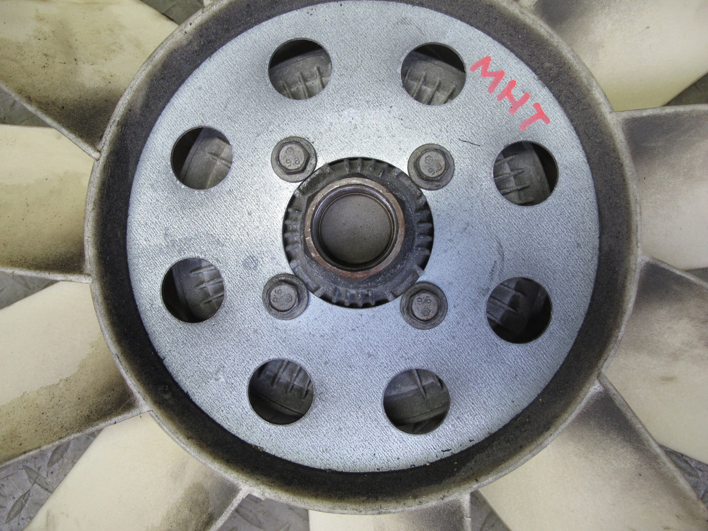 2003-2007 Hummer H2 6.0L Engine Cooling Radiator Fan Blade