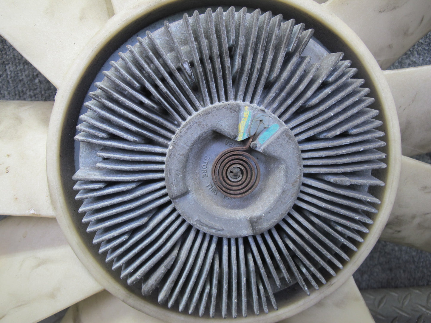 2003-2007 Hummer H2 6.0L Engine Cooling Radiator Fan Blade