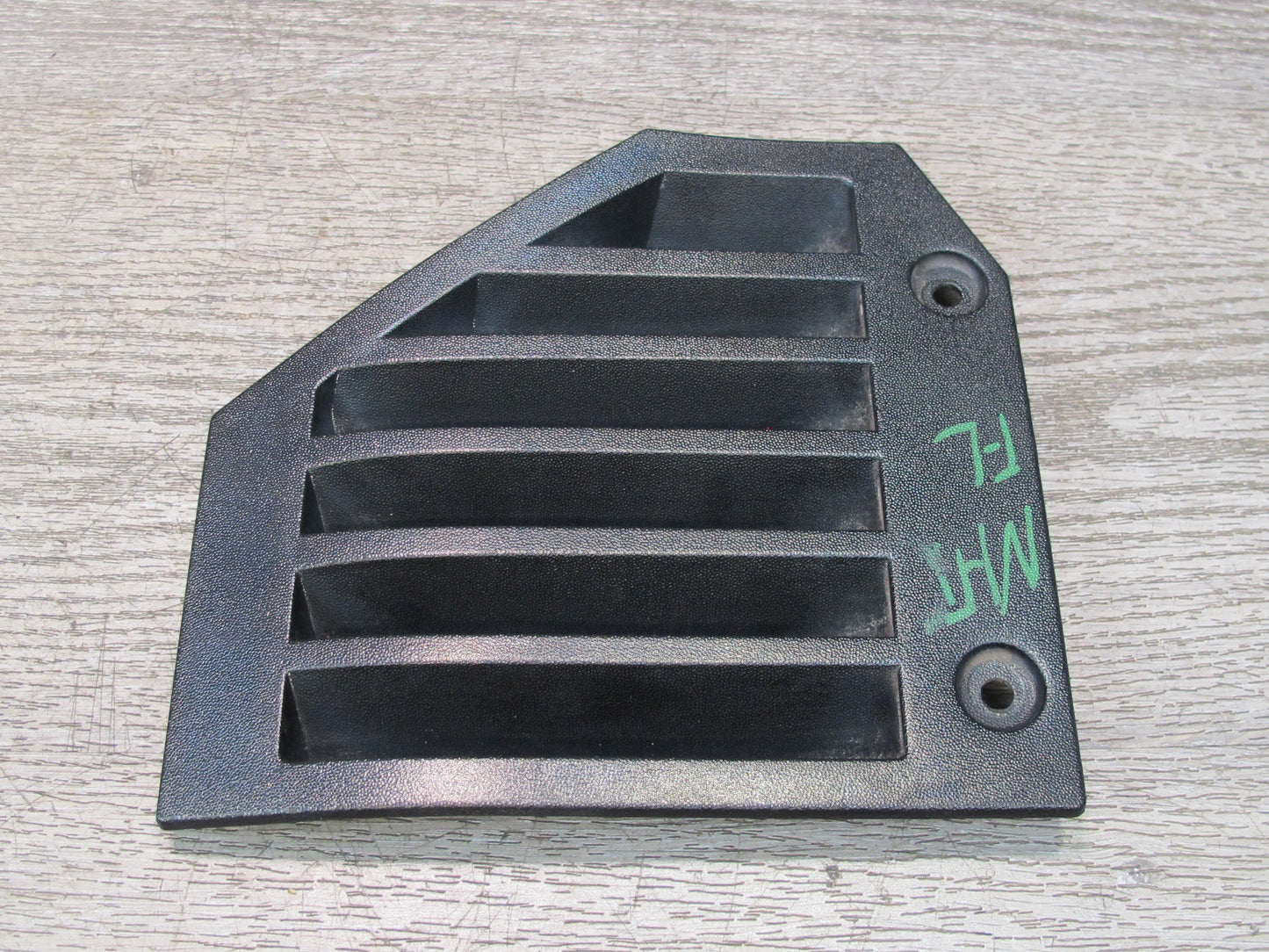 2003-2009 Hummer H2 Front Left & Right Fender Trim Grille Set of 2