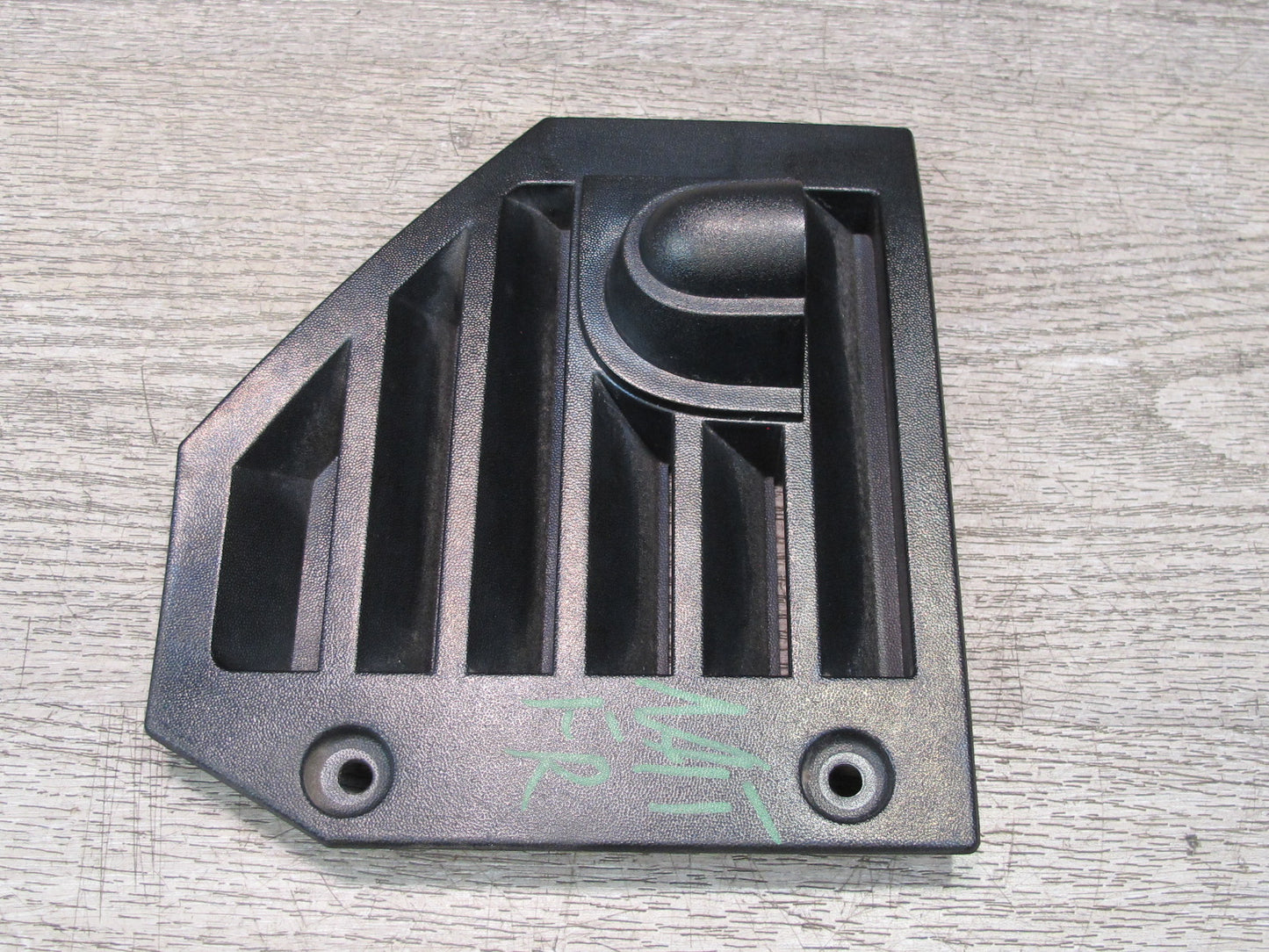 2003-2009 Hummer H2 Front Left & Right Fender Trim Grille Set of 2