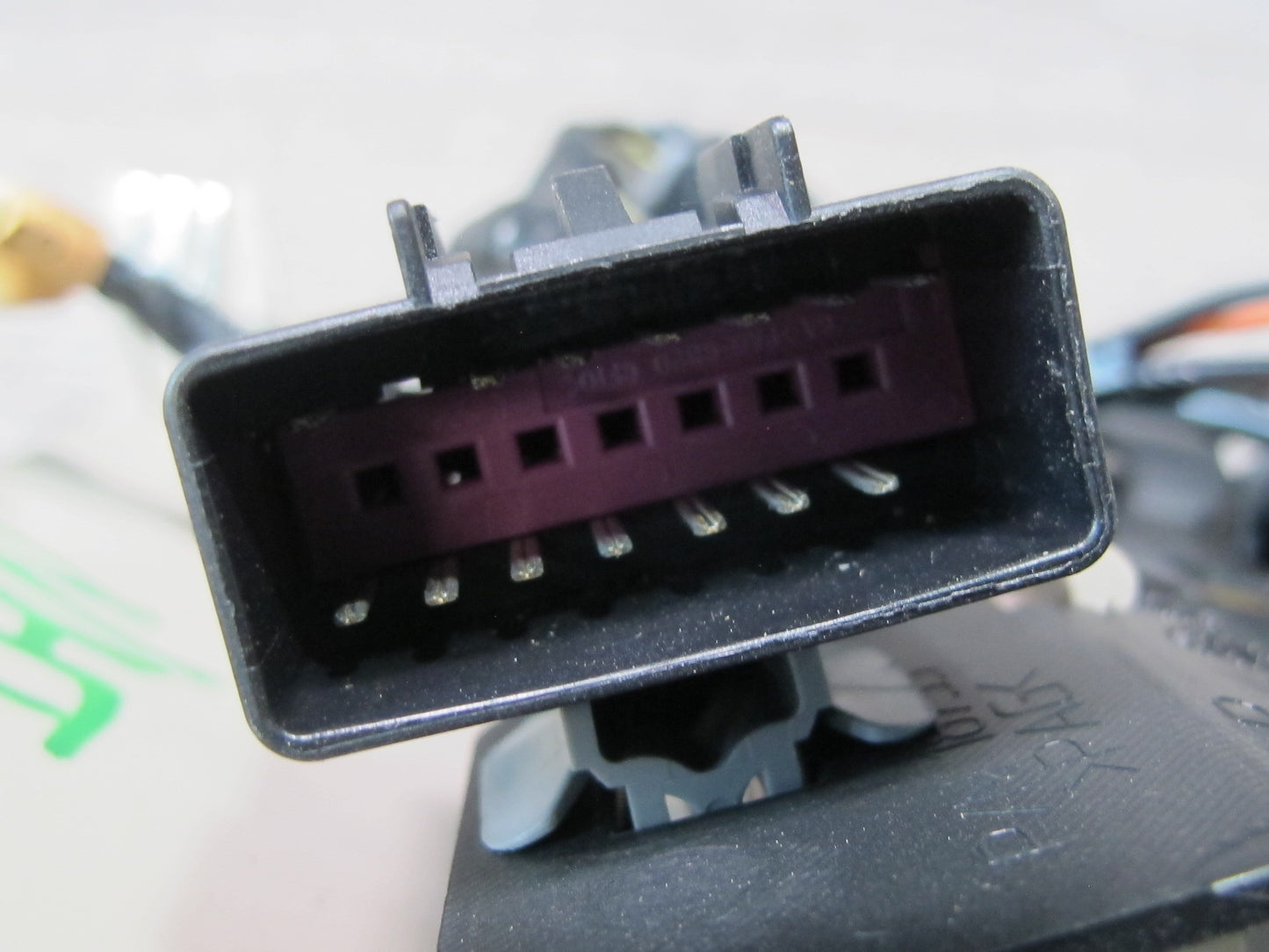 2008-2009 Hummer H2 Overhead Console Dome Reading Light w Sunroof