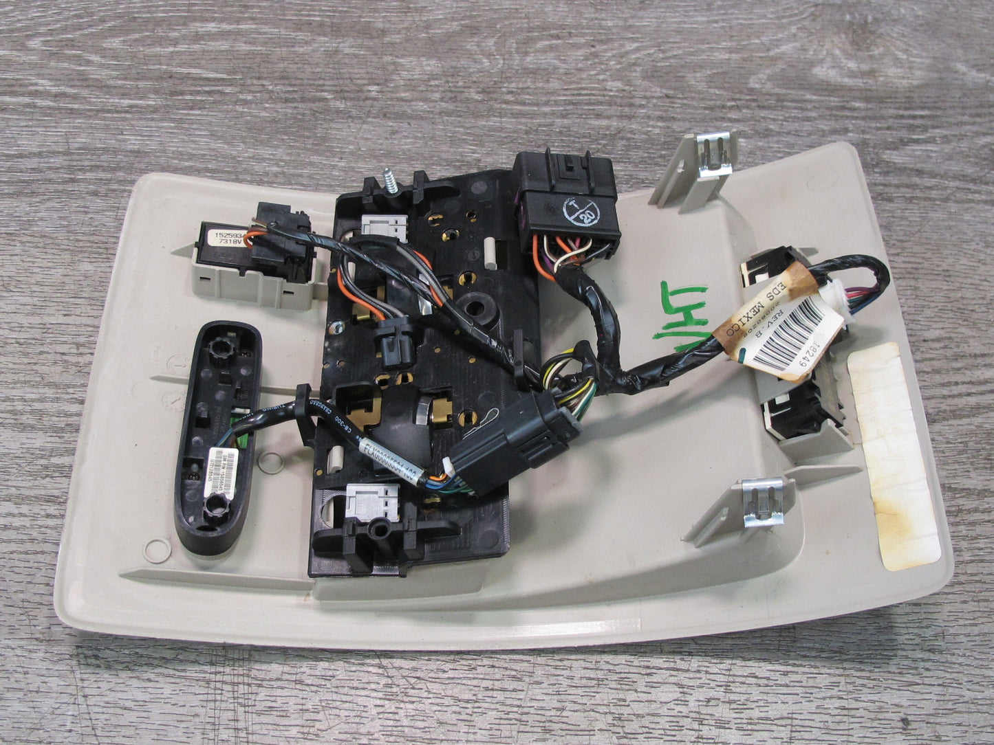 2008-2009 Hummer H2 Overhead Console Dome Reading Light w Sunroof