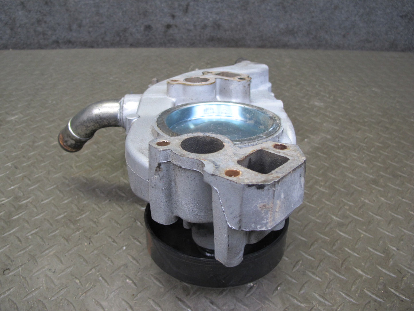 2003-2007 Hummer H2 6.0L Engine Coolant Motor Water Pump