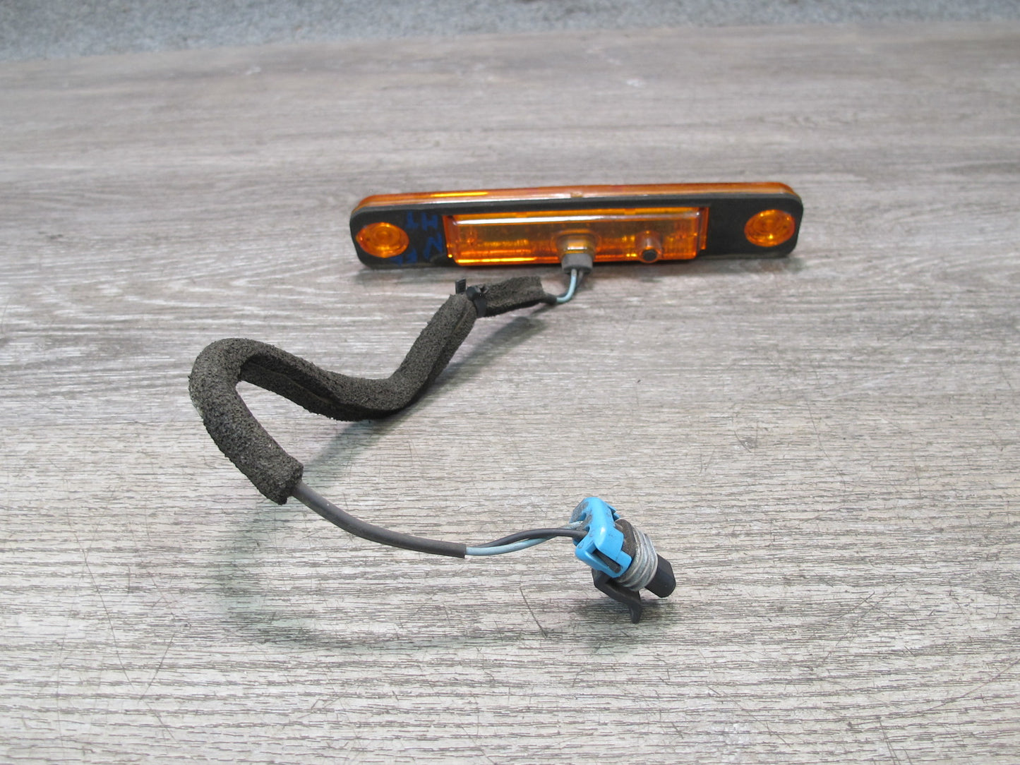 2008-2009 Hummer H2 Front Left & Right Side Marker Light Lamp Set of 2